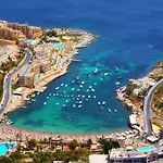 Lägenhet Superlative Penthouse With Valletta And Harbour Views *