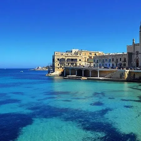 Superlative Penthouse With Valletta And Harbour Views * סליאמה