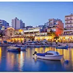 Superlative Penthouse With Valletta And Harbour Views דירה סליאמה