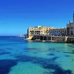 Appartamento Superlative Penthouse With Valletta And Harbour Views Sliema