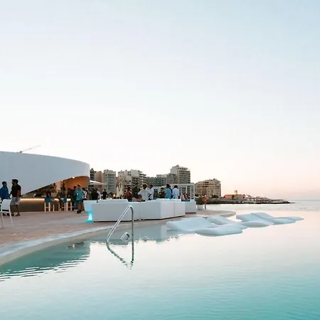 Appartement Superlative Penthouse With Valletta And Harbour Views *