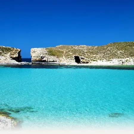 Superlative Penthouse With Valletta And Harbour Views Appartement Sliema