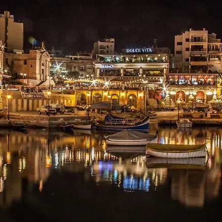Apartment Superlative Penthouse With Valletta And Harbour Views