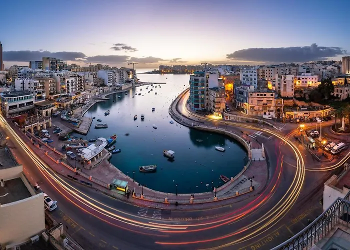 アパート Superlative Penthouse With Valletta And Harbour Views *