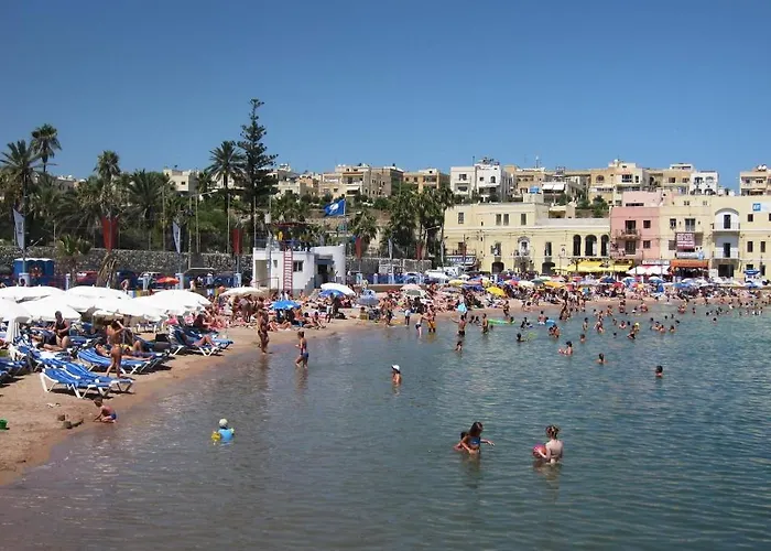 Superlative Penthouse With Valletta And Harbour Views *