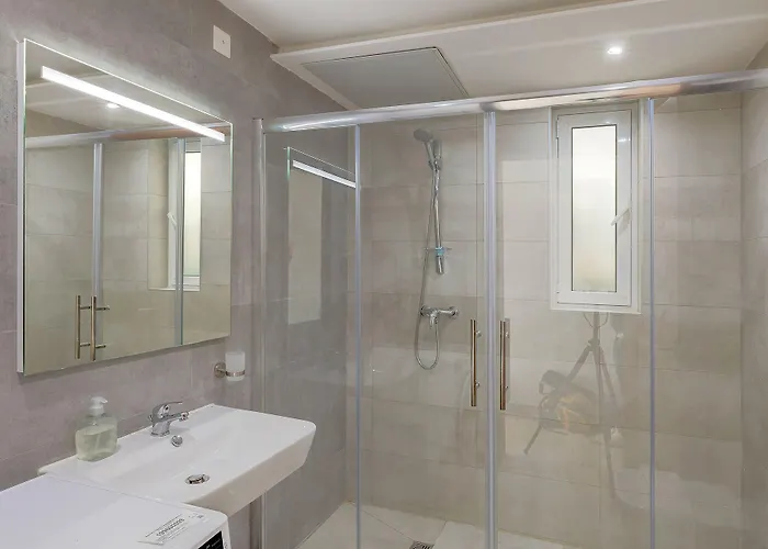 Superlative Penthouse With Valletta And Harbour Views アパート